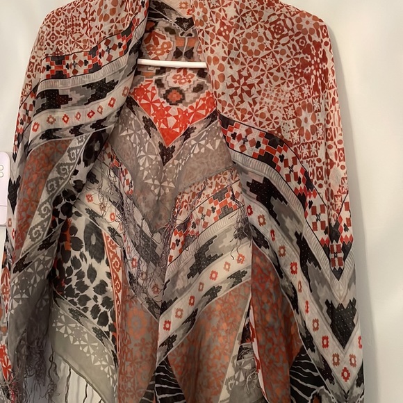 H&M printed scarf - Picture 2 of 4